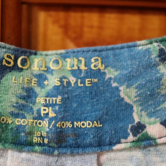 Sonoma Blue Ikat Print Wooden Beaded Neckline Tank Top Petite Large - Picture 10 of 10